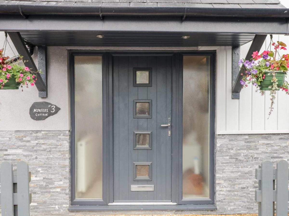 Hunters Cottage Benllech Exteriör bild