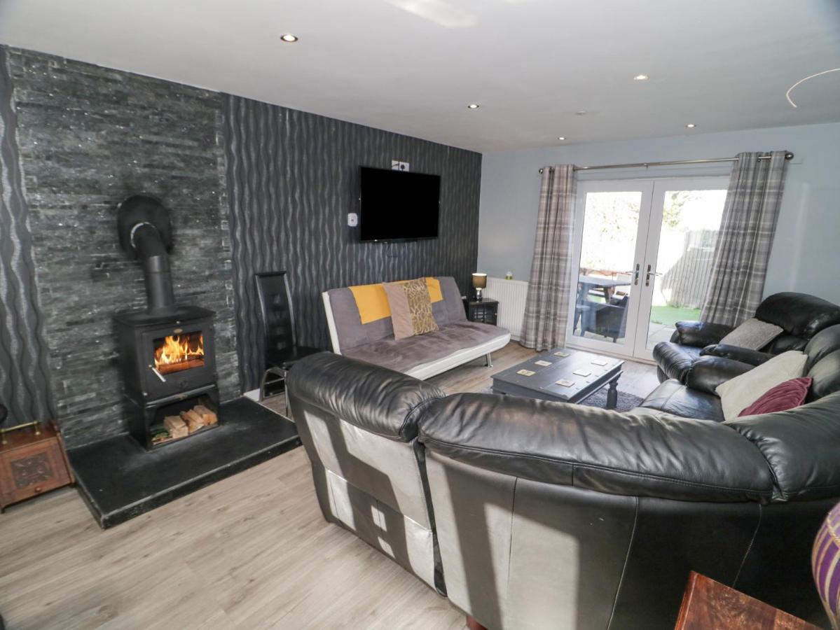 Hunters Cottage Benllech Exteriör bild